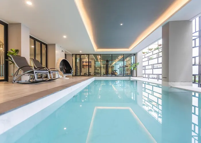 56 Hotel 4*